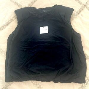 NWT Arden cotton tee